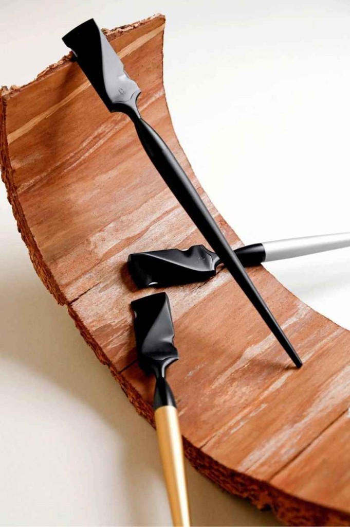 Calligraphy Cut